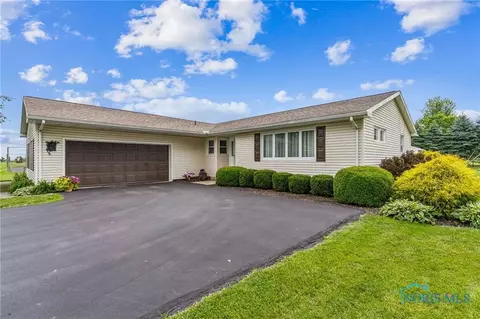 175 Jackson St, Cygnet, OH 43413 photo 2