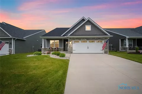 3331 Summerset Dr, Monclova, OH 43542