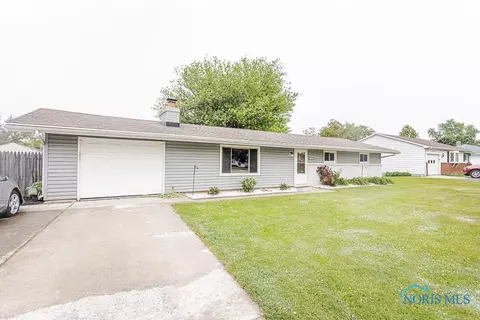 2941 Seaman Rd, Oregon, OH 43616