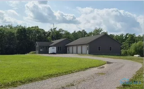 17086 Harris Rd, Defiance, OH 43512