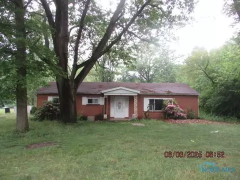 100 S Crissey Rd, Holland, OH 43528