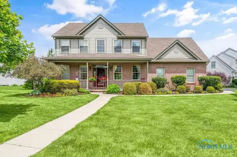 5872 Settlers Ridge Cir, Sylvania, OH 43560