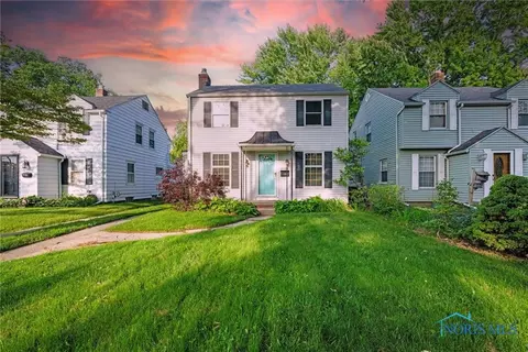 2728 Letchworth Pkwy, Toledo, OH 43606