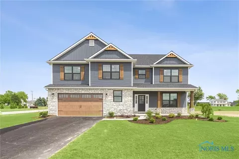 999 Stoneleigh Dr, Perrysburg, OH 43551