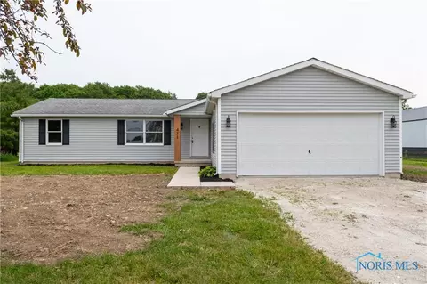 431 N Behlman Rd, Oak Harbor, OH 43449