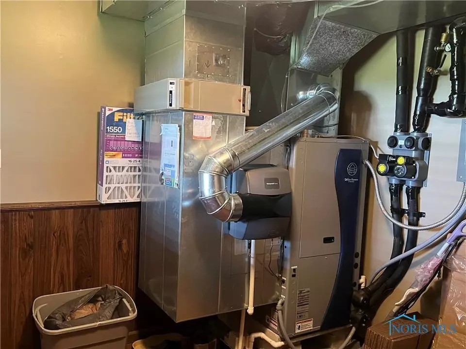  565 County Road 242, Fremont, OH 43420 photo 27