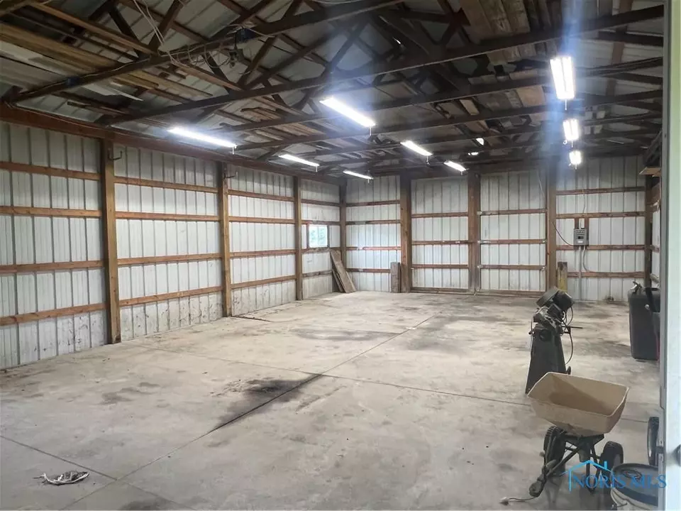  565 County Road 242, Fremont, OH 43420 photo 33