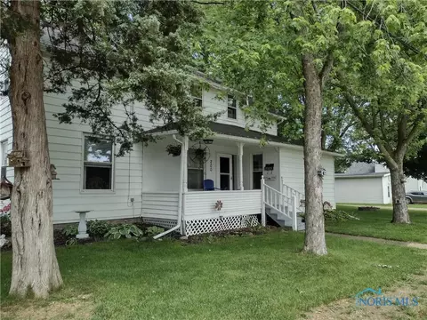 200 Pleasant St, Archbold, OH 43502