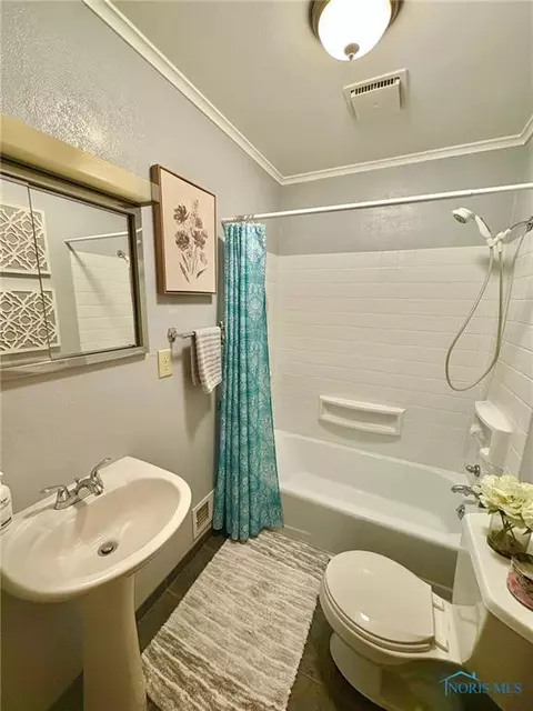 237 Pontious Pl, Napoleon, OH 43545 photo 12
