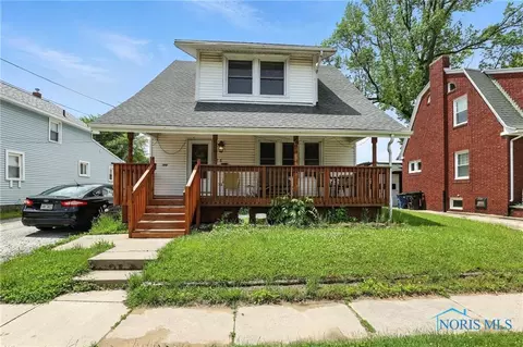 116 S Summit St, Bowling Green, OH 43402