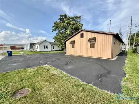 220 Rolland St, Bryan, OH 43506 photo 40