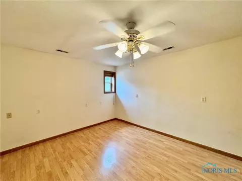 220 Rolland St, Bryan, OH 43506 photo 13