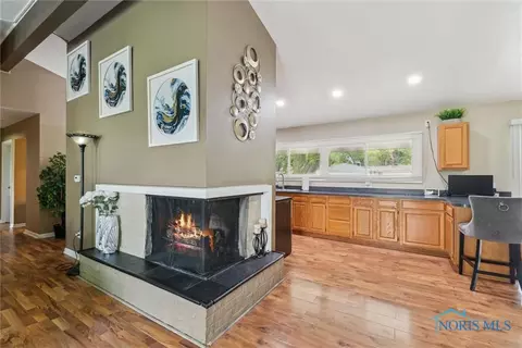 3530 Devon Hill Rd, Toledo, OH 43606 photo 24