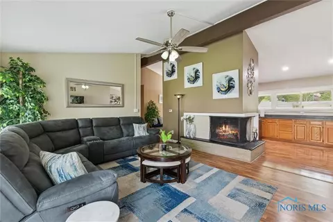 3530 Devon Hill Rd, Toledo, OH 43606 photo 14