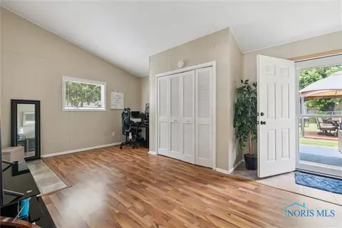 3530 Devon Hill Rd, Toledo, OH 43606 photo 8
