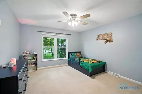 8076 Bridgehampton Dr, Waterville, OH 43566 photo 26