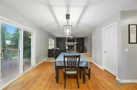 8076 Bridgehampton Dr, Waterville, OH 43566 photo 12