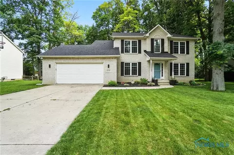 8076 Bridgehampton Dr, Waterville, OH 43566 photo 3