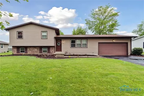 824 Edgehill Rd, Findlay, OH 45840