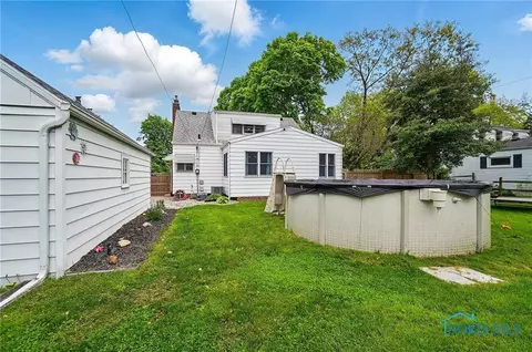 516 Robindale Ave, Oregon, OH 43616 photo 44
