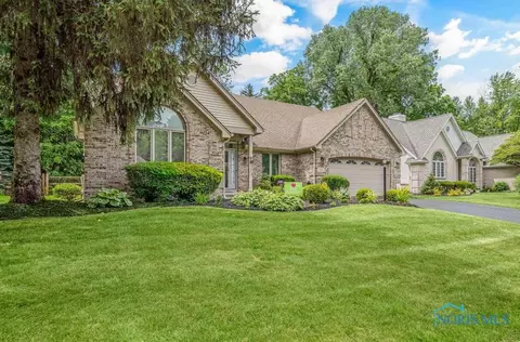 2923 Belle Glade Dr, Toledo, OH 43617