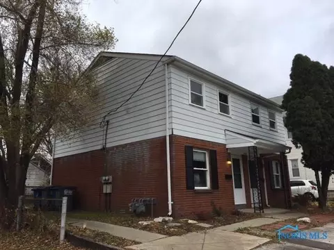 3031 Douglas Rd, Toledo, OH 43606