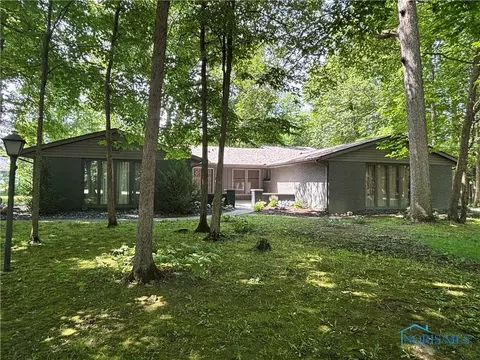 217 Willow Way, Archbold, OH 43502