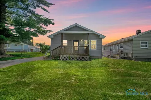 1408 Oakmont St, Toledo, OH 43605