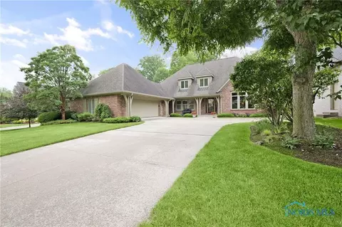 3547 Hill River Dr, Toledo, OH 43615