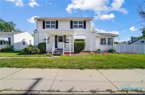 2989 S Byrne Rd, Toledo, OH 43614