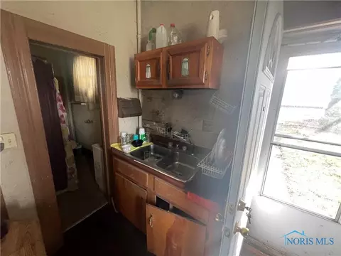 1508 Bell Ave, Toledo, OH 43607 photo 7