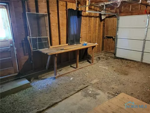 405 Heistand St, Ada, OH 45810 photo 25