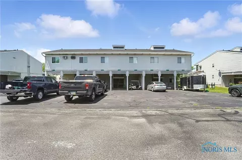 6388 Teal Bnd, Oak Harbor, OH 43449
