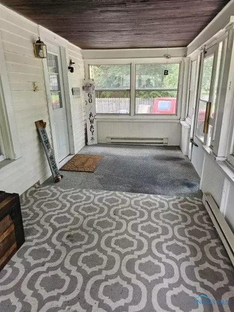 336 N Cherry St, Bryan, OH 43506 photo 13