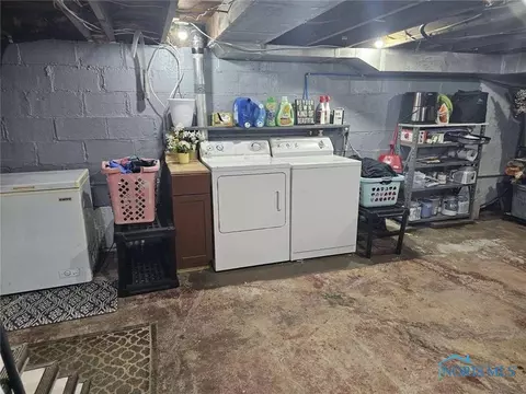 336 N Cherry St, Bryan, OH 43506 photo 41