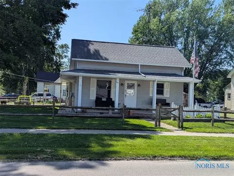 501 East St, Liberty Center, OH 43532