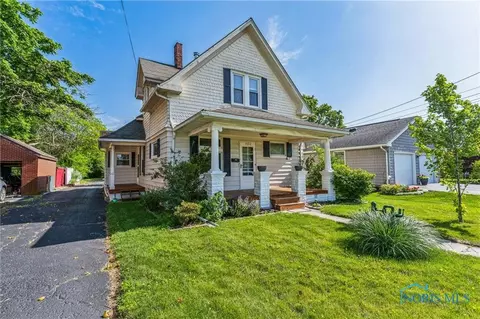 1022 E Sandusky St, Findlay, OH 45840 photo 2