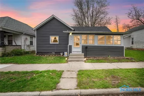 411 Seneca St, Defiance, OH 43512