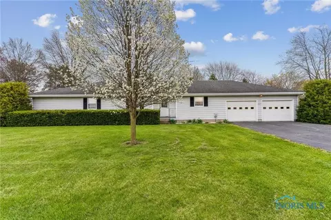807 S Jefferson St, Pandora, OH 45877