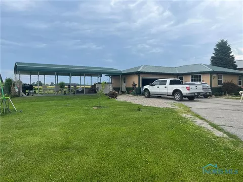 131 Choctaw Trl, Montpelier, OH 43543