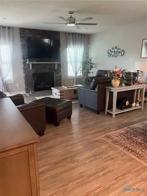 2068 Running Stream Ct, Centerville, OH 45458 photo 25
