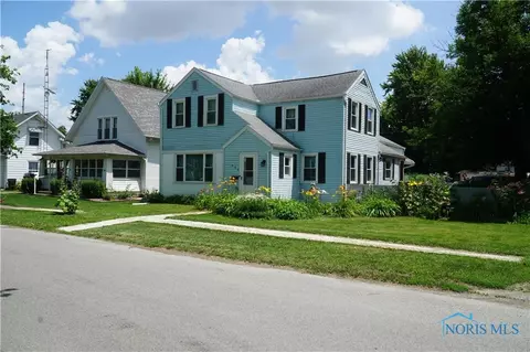 403 Kaufman St, Holgate, OH 43527 photo 2