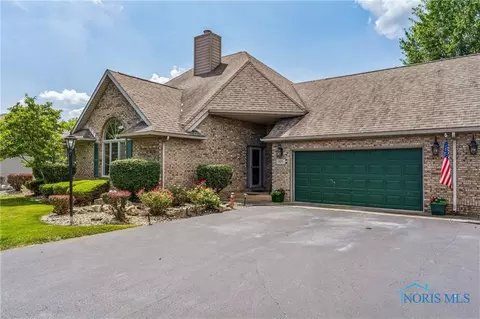 625 W Lake Ct #U5, Findlay, OH 45840