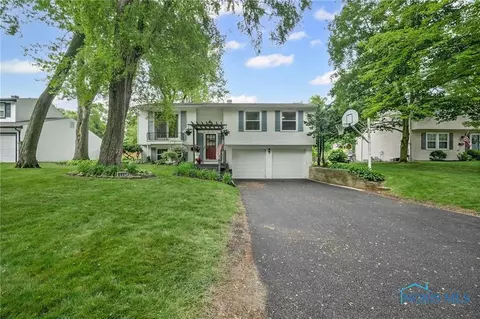 6961 Convent Blvd, Sylvania, OH 43560