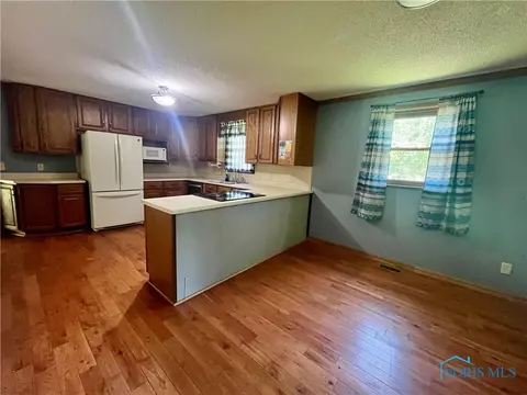 107 N Maple St, Payne, OH 45880 photo 11