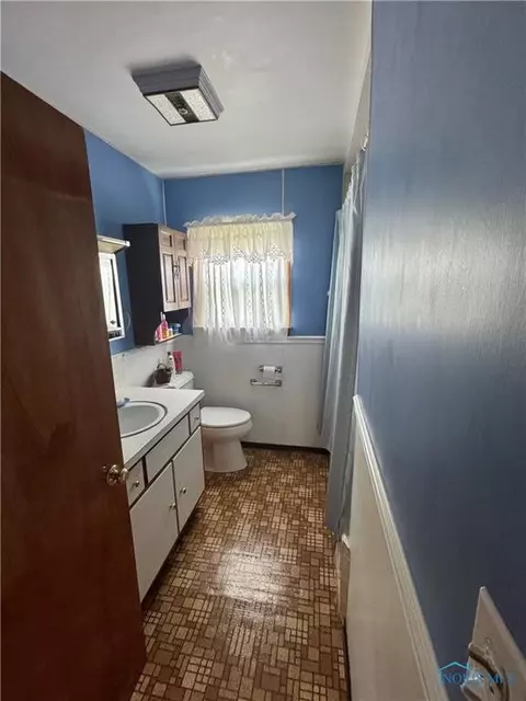 520 W Main St, Leipsic, OH 45856 photo 10