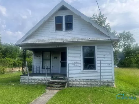 2307 Avondale Ave, Toledo, OH 43607