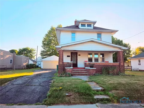 177 Osborne St, Rossford, OH 43460