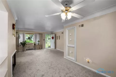 629 Secor Rd, Toledo, OH 43607 photo 9