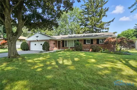 6036 Holman Rd, Toledo, OH 43615